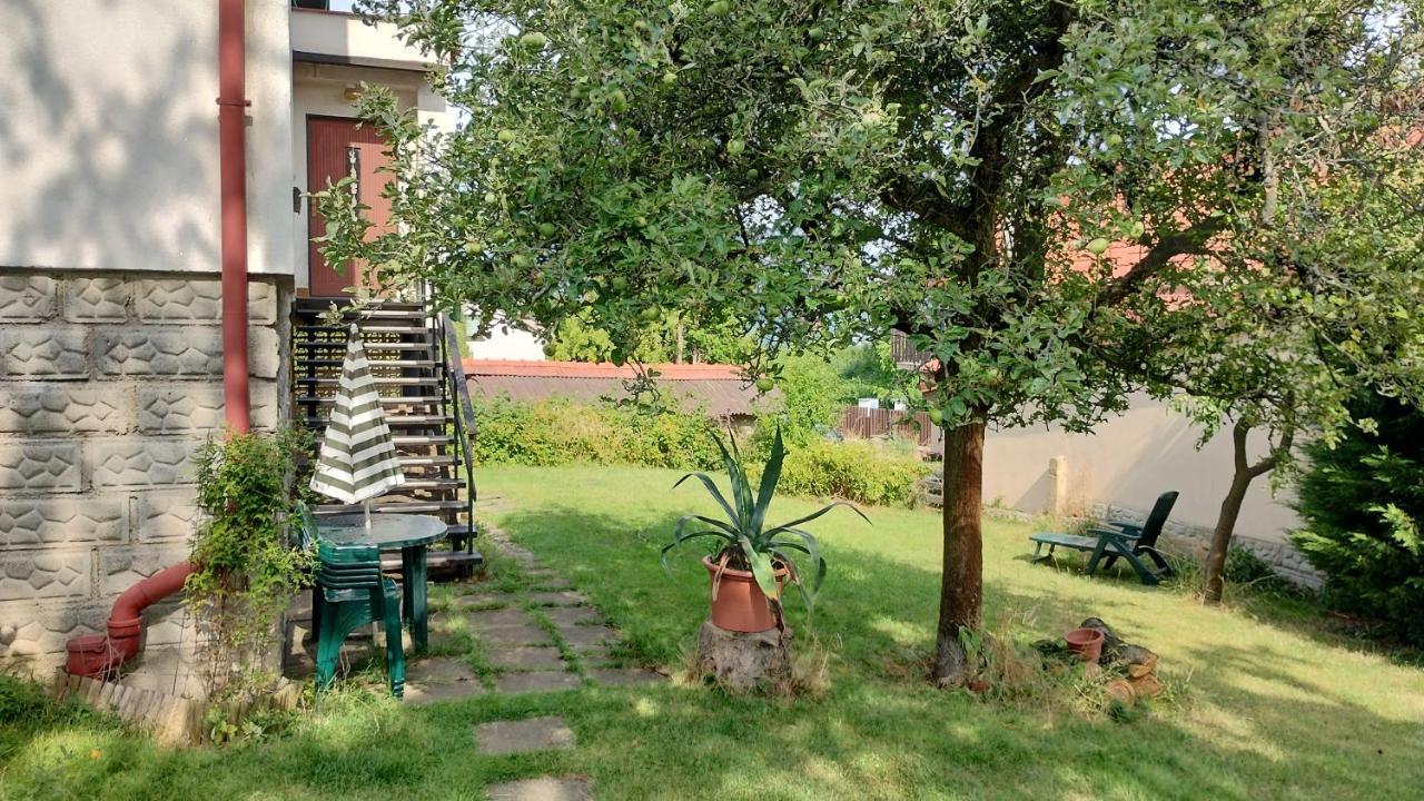 Prague Zbraslav Old Garden Daire Dış mekan fotoğraf